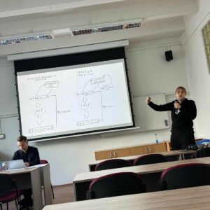 Umělá inteligence bez hranic a napříč obory 4 4